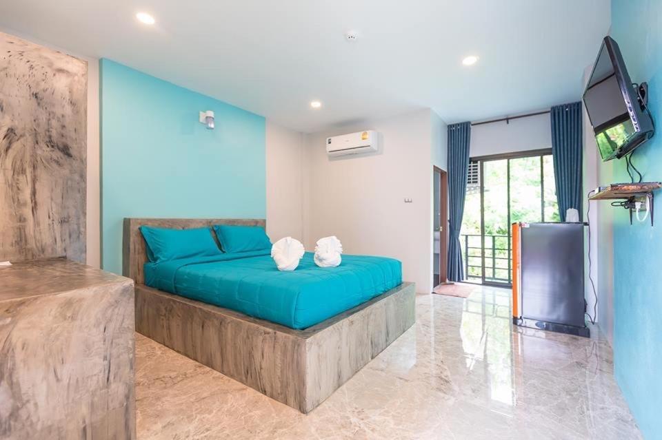 Barista Hotel Утрадит Екстериор снимка